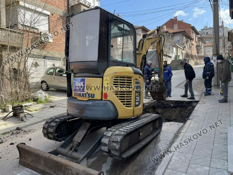 Четвърта авария на уличката до „Спартак“, отново затвориха част от „Кирков“