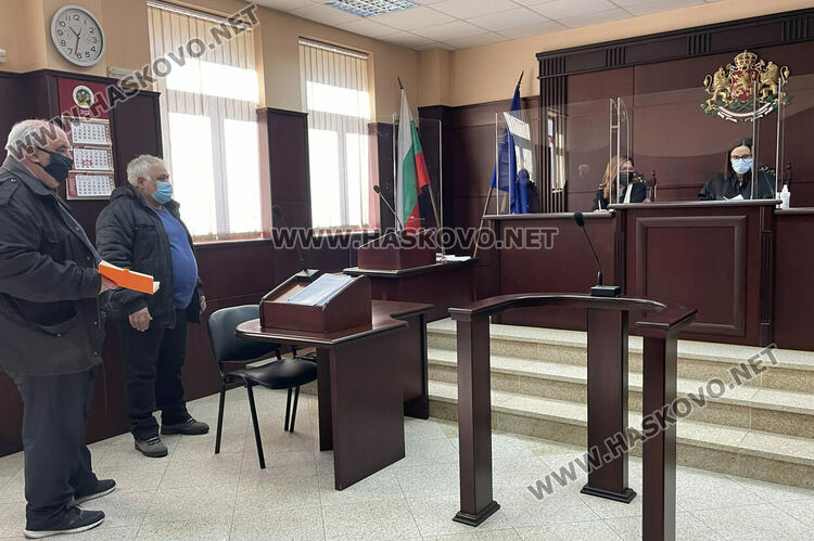 Гражданин обжалва в съда такса смет в Димитровград и Бодрово за 2022 г. 