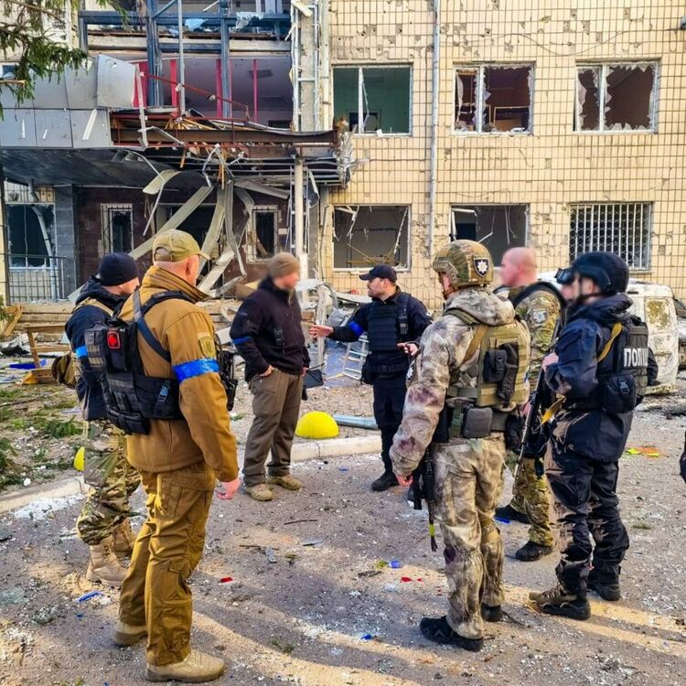 Битката за Киев: Украински командоси прочистват многострадален Ирпин, руснаците обкръжени