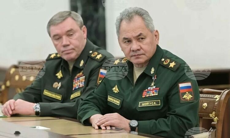 Руски журналисти питат къде изчезнаха Шойгу и Герасимов