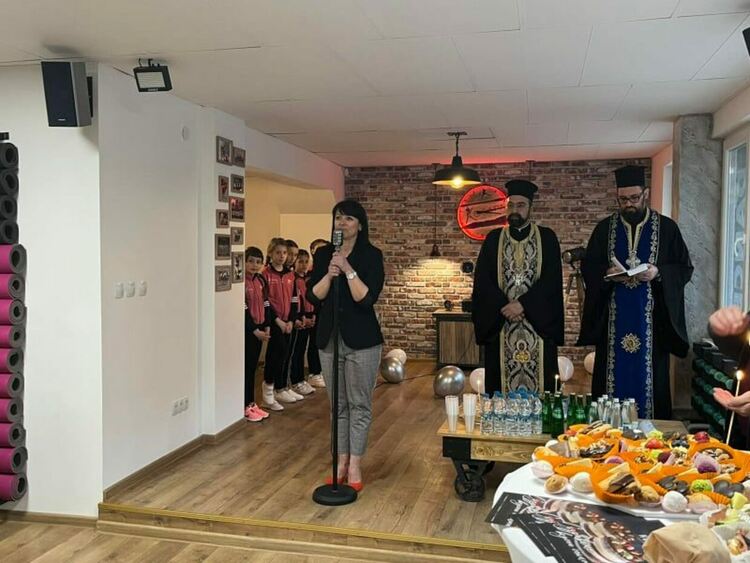 ДФ "Косара" вече ще тренират в нова зала 