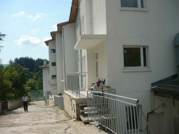 Огнище на КОВИД-19 в Дома за психично болни мъже в Петково