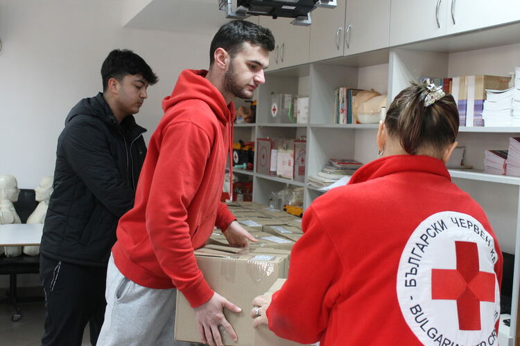 Големи сърца са нужни и за малки добрини