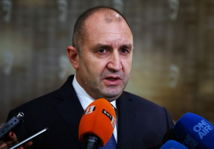 Румен Радев: Като държавен глава няма да допусна въвличането на България във военния конфликт