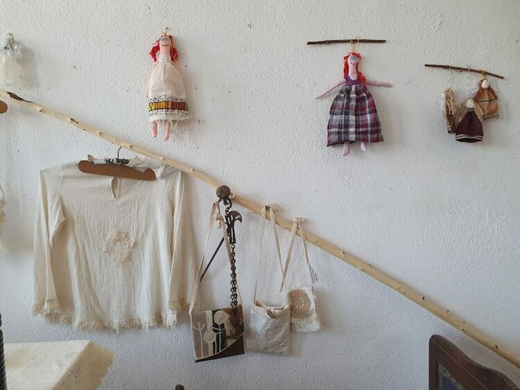 Изложба на Лозка Борисова постави началото на  "Междуселски културен обмен"