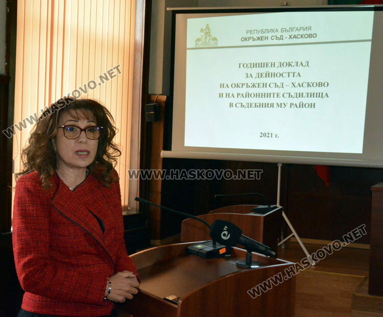 Над 300 са спрените дела на служители на МВР за извънреден труд в Хасковско 