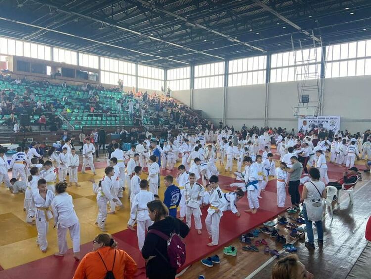 Четвъртият турнир по джудо за купа „Перун“ се проведе в зала „Борис Гюдеров“