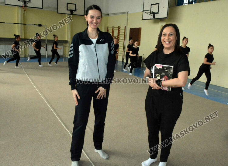 Националка от отбор на Украйна по художествена гимнастика стана част от „Аида“ в Хасково