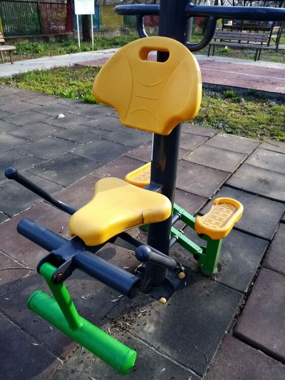 Посегателства върху спортната площадка за децата с увреждания в Димитровград