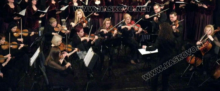 Камерен оркестър – Хасково с Пролетен концерт с гостуващи солисти