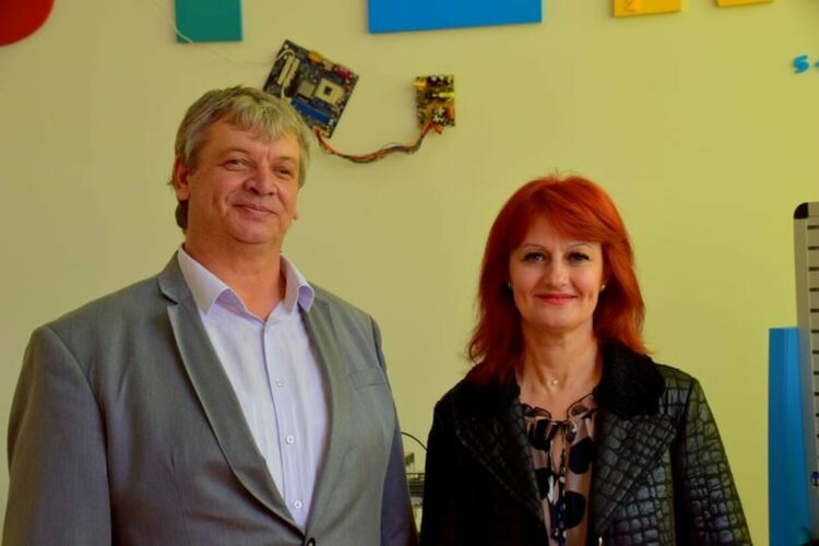 Заработи първият STEM център в Асеновград 