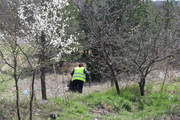 „Екопрогрес“ разчиства боклуците в „Кенана“, призоваха да не се замърсява