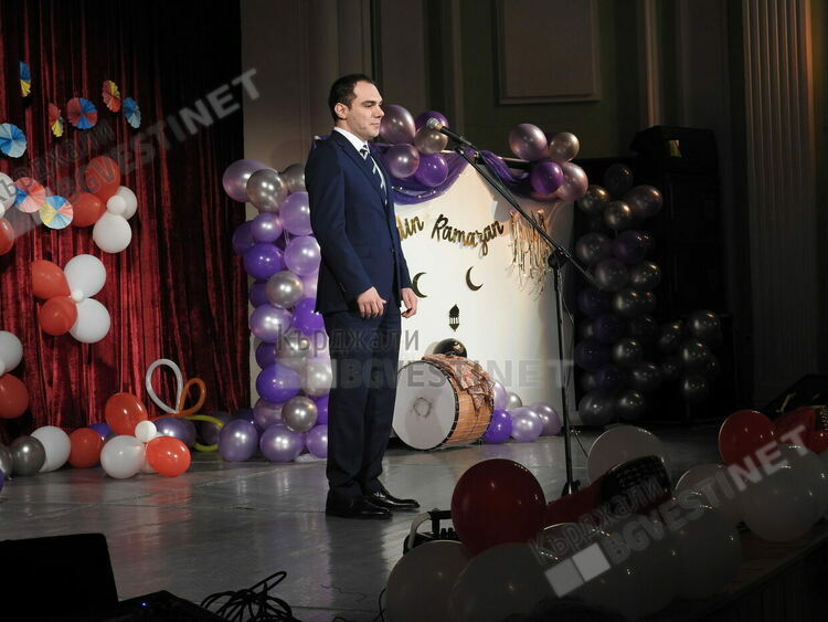 400 деца от Южна България, възпитаници на Коран курсове, посрещат Рамазана в Кърджали с празненство