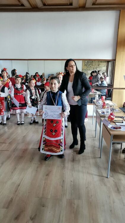 7 златни медала за изпълнителите на "Зора-Зорничка" от национален конкурс