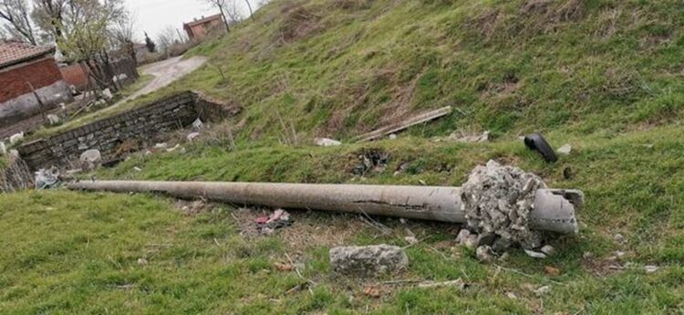 Хасковлийка: Край кв. „Хисаря“ има купища боклуци