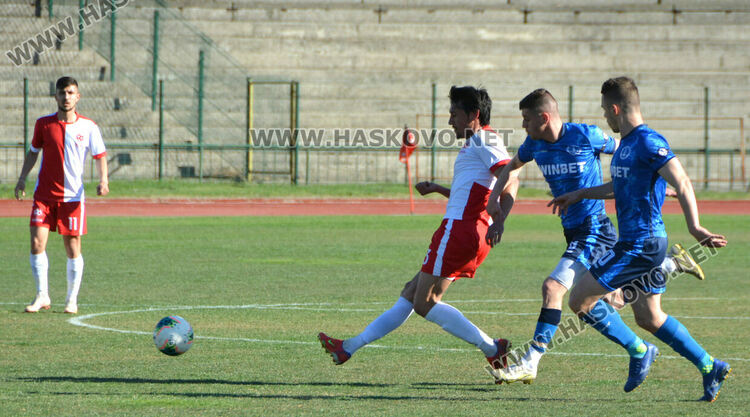 Отличен вратар спаси “Саяна Хасково” срещу “Черноморец”