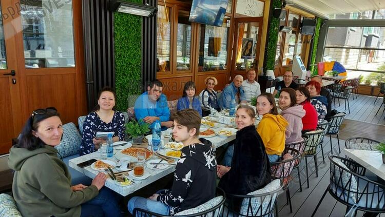 Ресторантьорите в Кърджали осигуряват работа на украински бежанци, съдейства Бюрото по труда