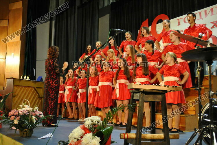 Хасково е домакин на Националната инициатива „България пее- Хасково 22“