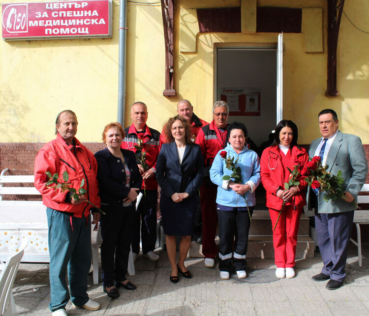 Поздравителни писма за медиците в Хасково в Световния ден на здравето