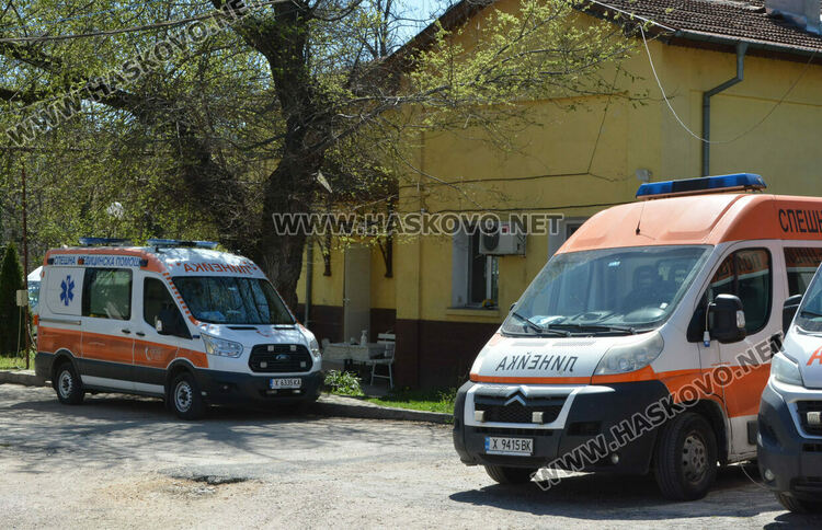 Задържаха двама за нападението над медицински екип в Хасково