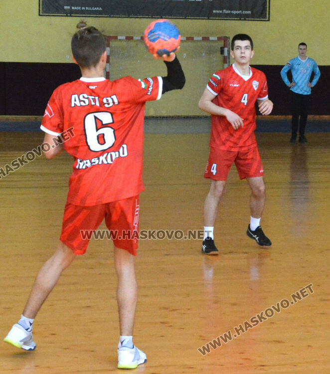  След две загуби в квалификациите  днес “Асти 91“ остава на 9-то място в хандбалното първенство за младежи