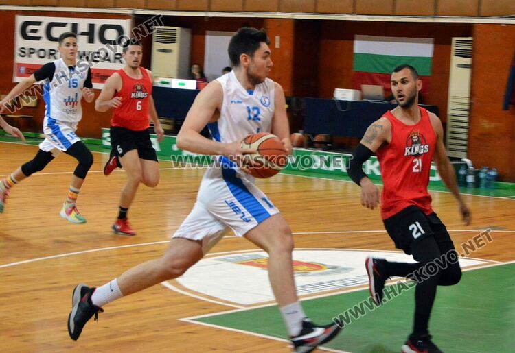 111:49 за баскетболния тим на Хасково срещу „Кралете на долината“