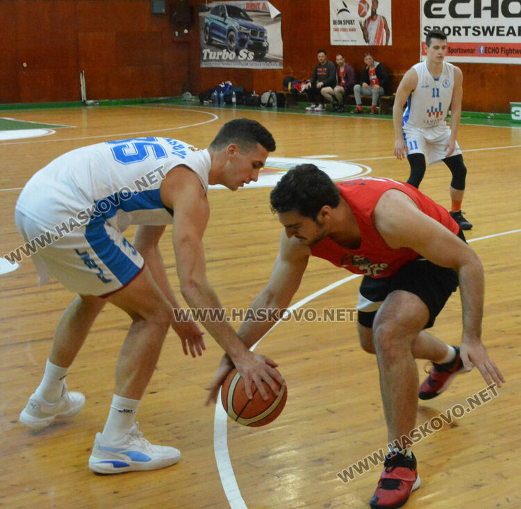 111:49 за баскетболния тим на Хасково срещу „Кралете на долината“