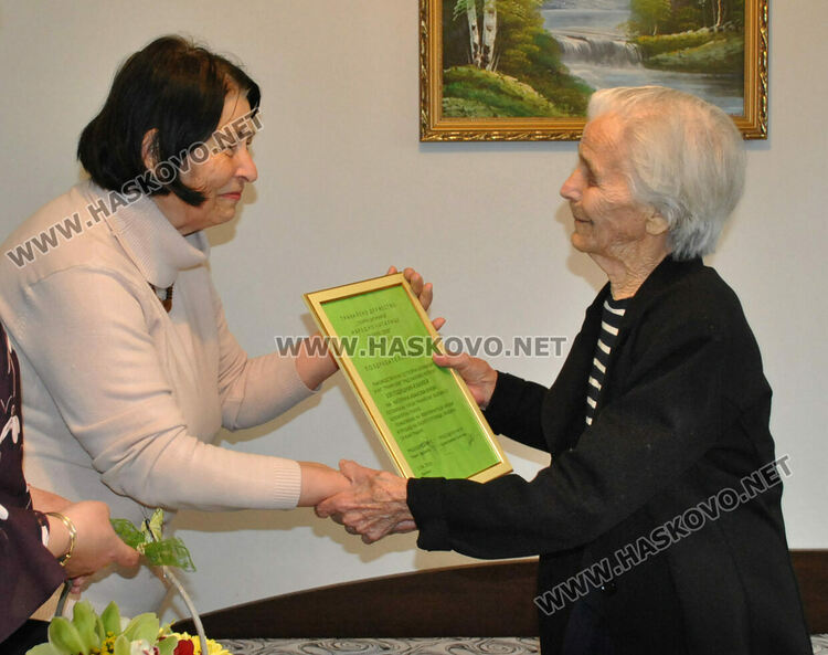 Трудолюбие и честност: един достоен човешки живот на 100- годишната Катерина Янева