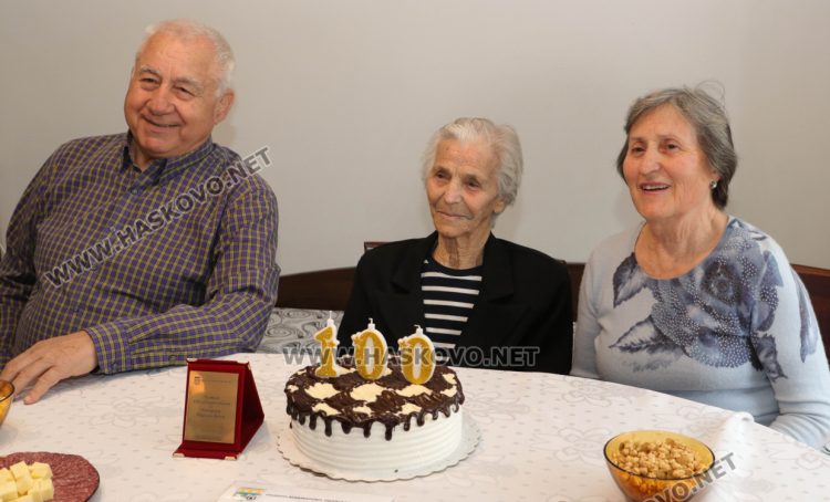 Трудолюбие и честност: един достоен човешки живот на 100- годишната Катерина Янева
