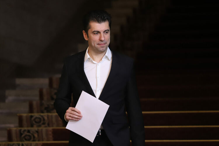 Ще се разпадне ли управляващата коалиция