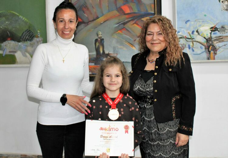 Второкласничка от СУ „Йордан Йовков“- Кърджали  с бронзов медал от  Хонконгската международна олимпиада по математика