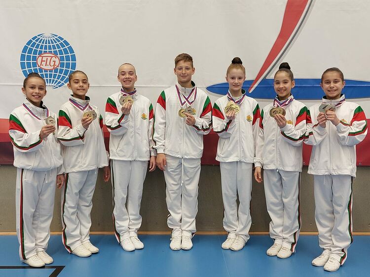 Силно представяне на „Мега спорт“ в открития турнир по спортна аеробика в Чехия