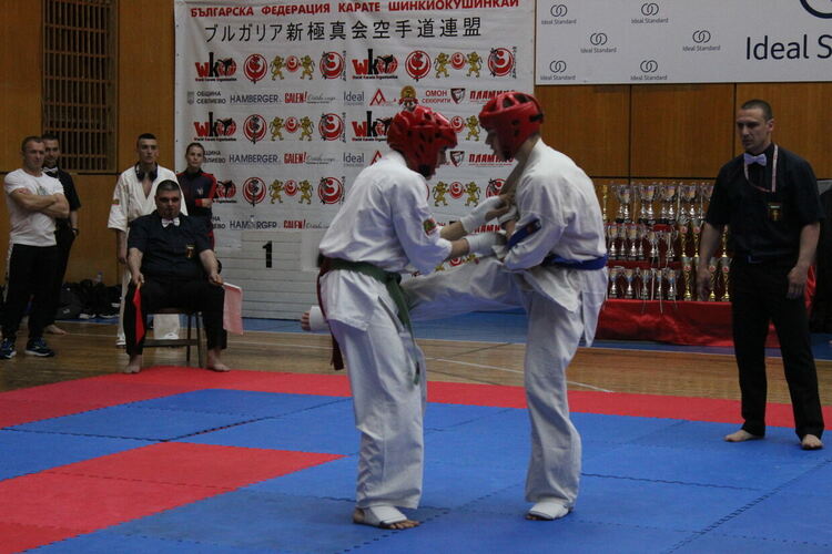 Шест медала за СК "Хамон" - Асеновград от състезание в Севлиево