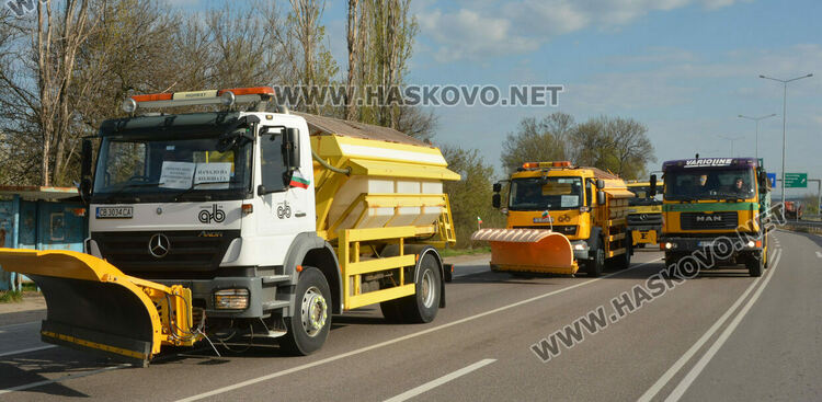 Протест на пътностроителна фирма заради неизплатени 40 млн. лв. от АПИ