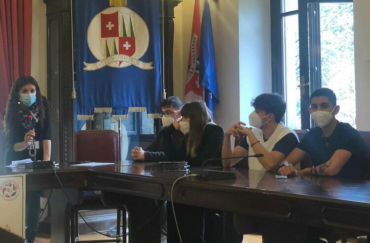 Ученици от Професионална гимназия по транспорт и аграрни технологии с опит от Италия