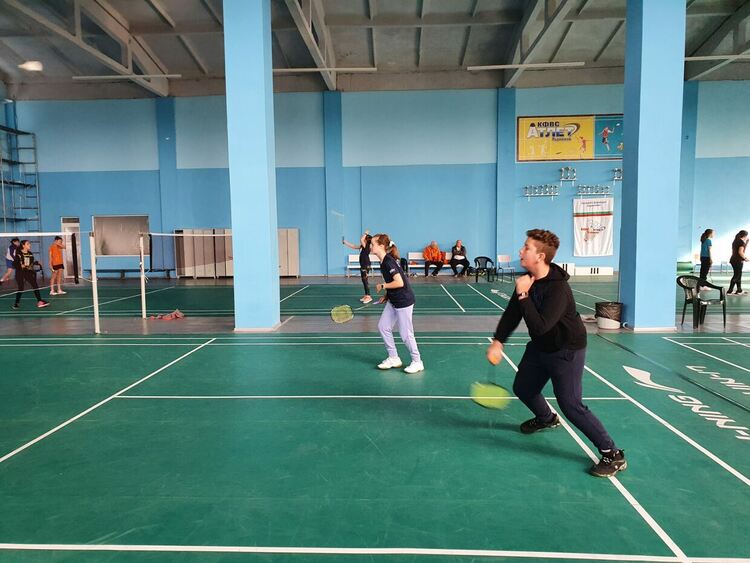 Новата зала по бадминтон прие първото голямо състезание