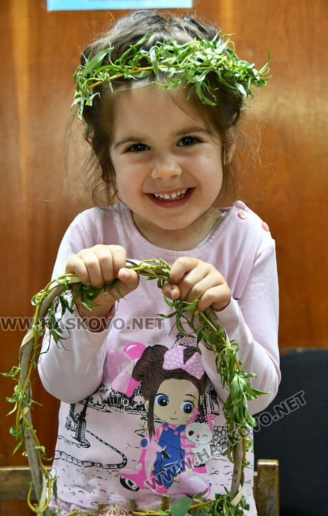 Деца боядисваха яйца в музея в Хасково