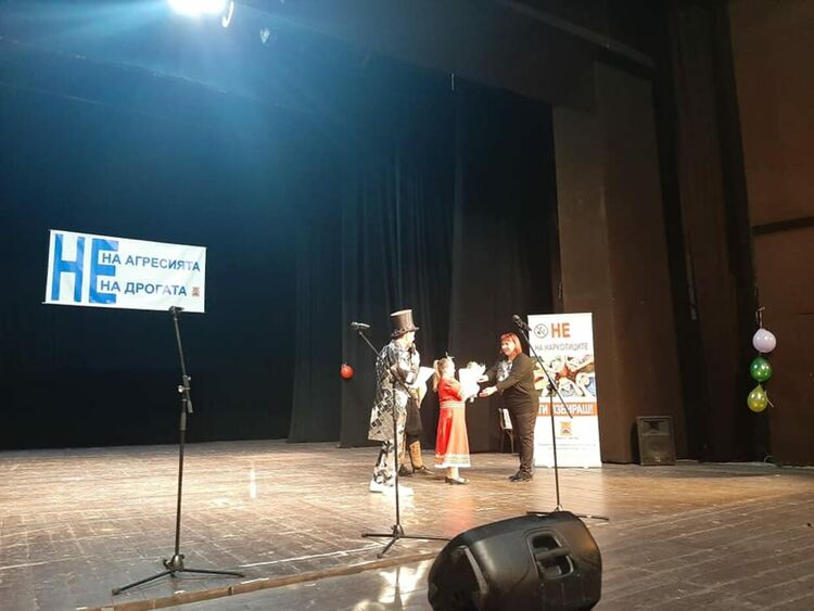 Талантите на Смолян завладяха сцената на РДТ