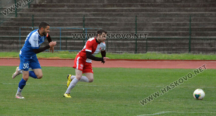 “Саяна Хасково” победи “Левски” (Карлово) с 2:0
