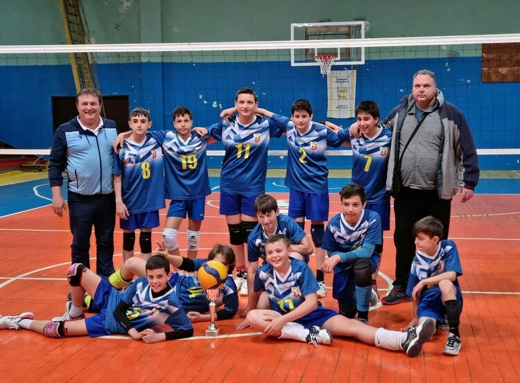 Най-малките волейболисти на АРДА станаха първенци в зона Странджа