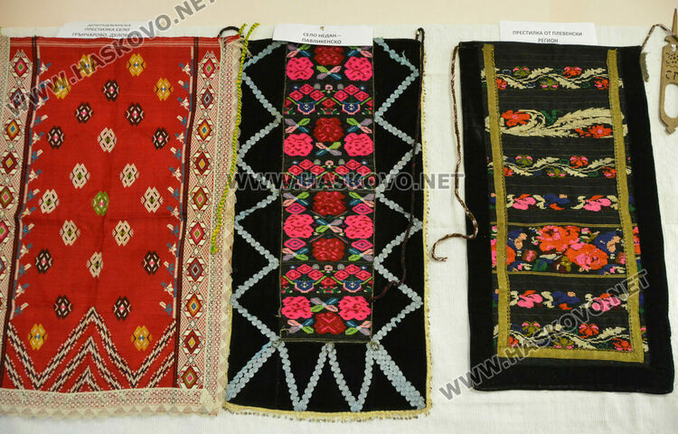 Показаха престилка на над 150 г. в изложба