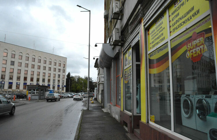 Магазин „ELLISS“ вече и в Хасково: С още една идея по-близо до вас!