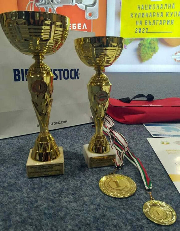 Злато и национално признание за ученичка от Гимназията по туризъм в Хасково