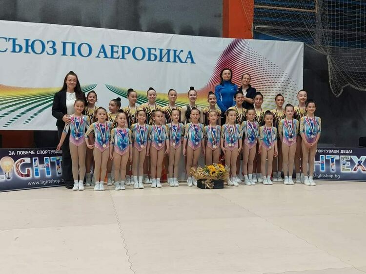 12 медали за кърджалийската спортна аеробика на Държавното първенство