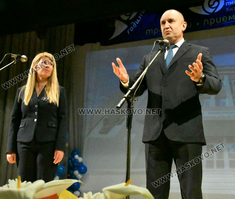 Президентът Румен Радев на 50-годишния юбилей на ПМГ-Хасково: За първи път сънувах речта си!