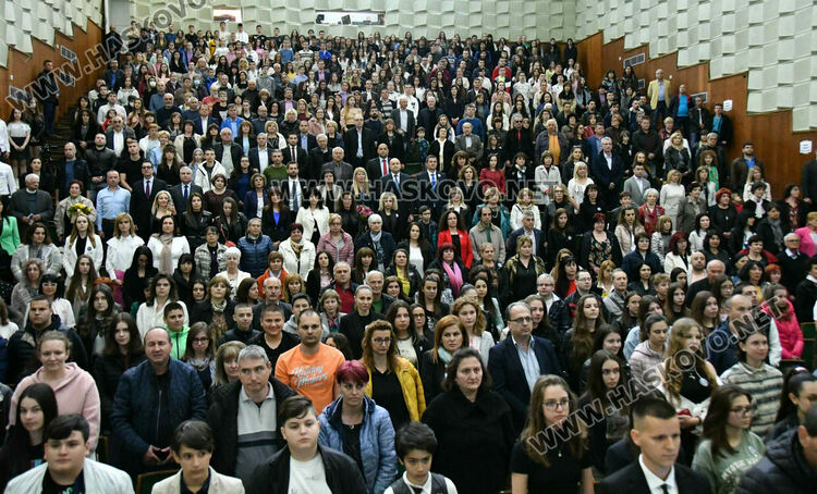 Президентът Румен Радев на 50-годишния юбилей на ПМГ-Хасково: За първи път сънувах речта си!