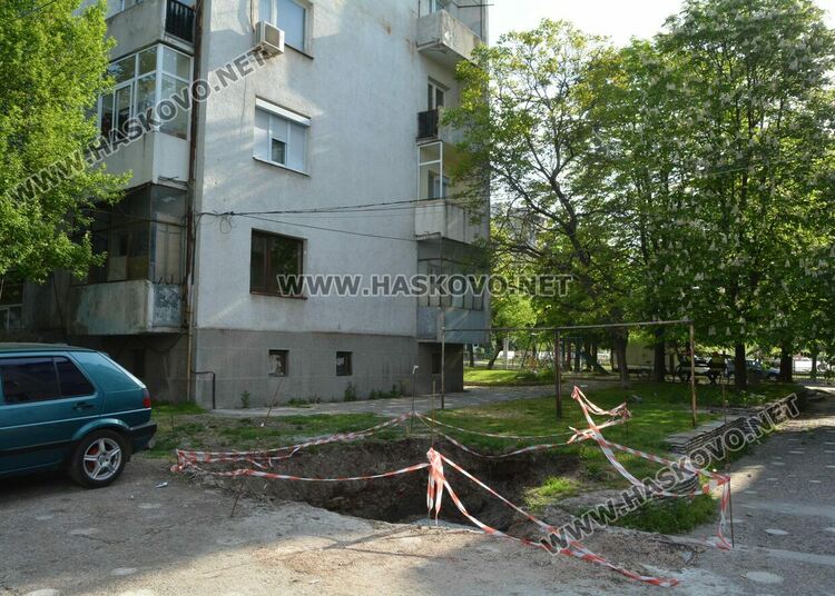 Изграждат нов трафопост до блокове, съседи недоволстват