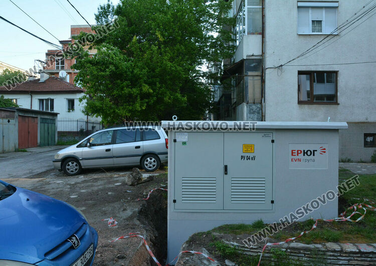 Изграждат нов трафопост до блокове, съседи недоволстват