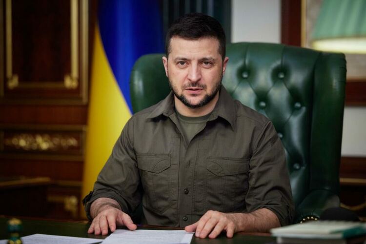 Зеленски пред Петков: Украйна е готова да снабдява България с електроенергия