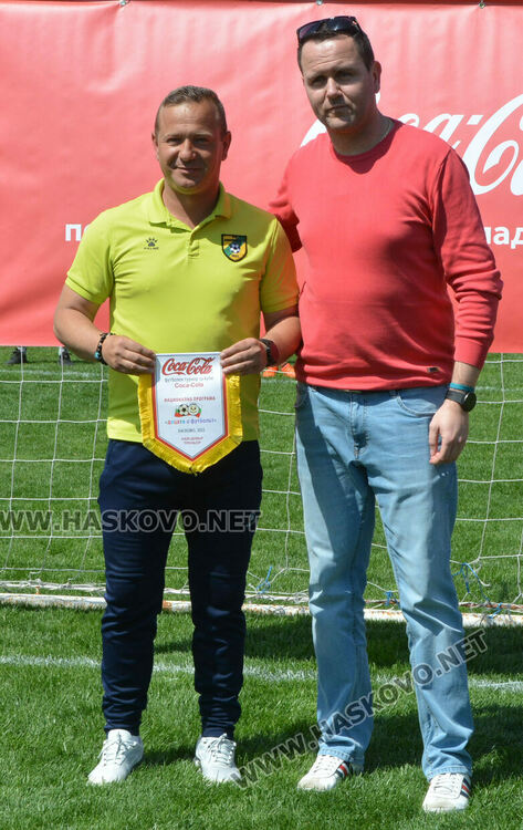 ФК „Свиленград“ вдигна купата от турнира „Децата и футболът“